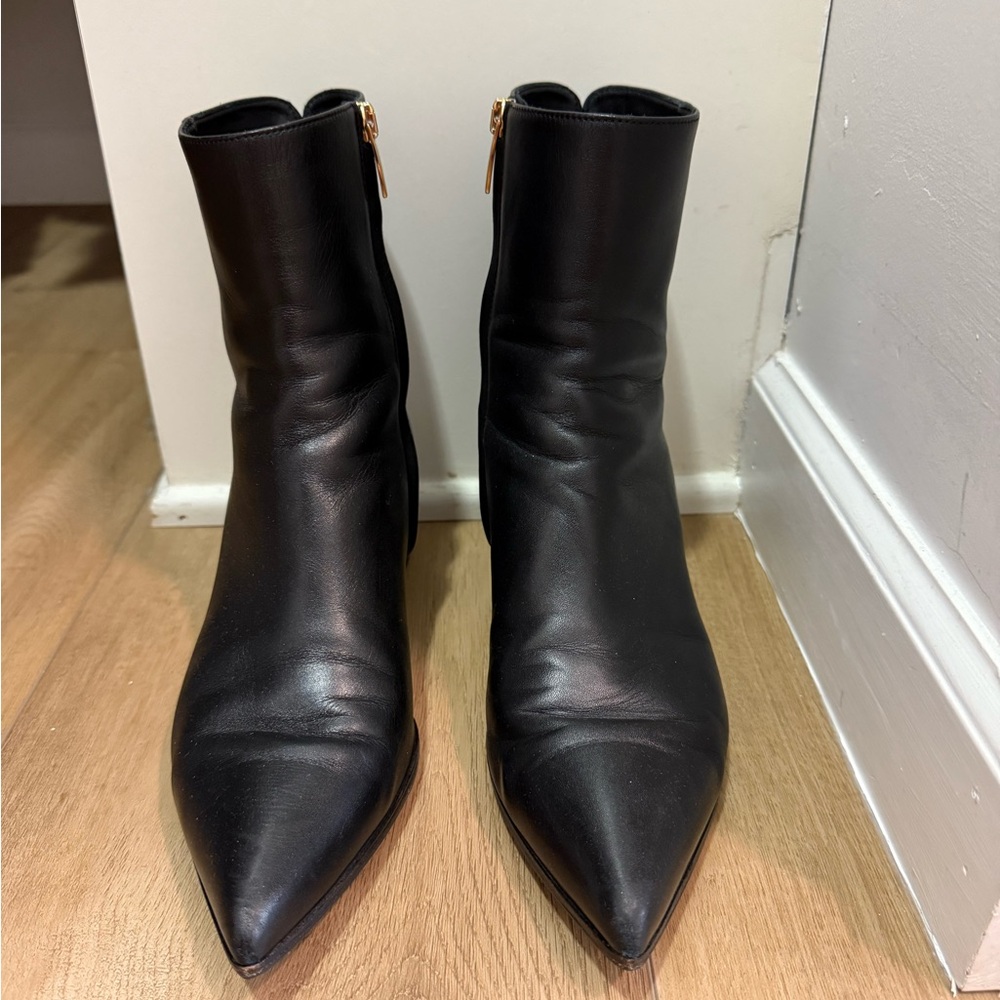 Gianvito Rossi Sleek Black Ankle Boots